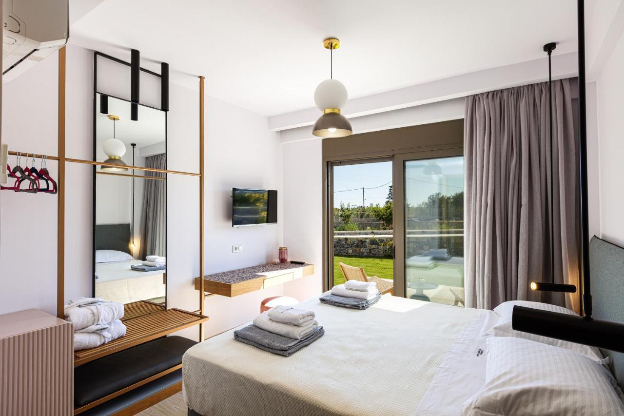 Terrazzo Luxury Villas Pigianos Kampos  外观 照片